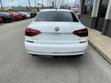 Used 2018 Volkswagen Passat 2.0T R-Line image 4