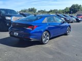 Used 2023 Hyundai Elantra SEL w/ Convenience Package image 2