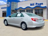 Used 2014 Toyota Camry L image 6
