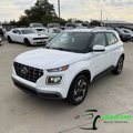 Used 2021 Hyundai Venue SEL w/ Premium Package image 3