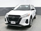 Used 2022 Nissan Kicks S image 2