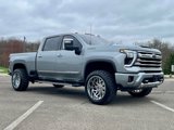 Used 2024 Chevrolet Silverado 2500 High Country image 3