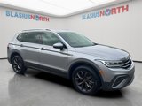 Used 2022 Volkswagen Tiguan SE w/ Panoramic Sunroof Package image 3