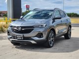Used 2022 Buick Encore GX Essence image 3