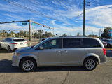 Used 2019 Dodge Grand Caravan SXT image 3