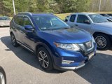 Used 2017 Nissan Rogue SL w/ SL Premium Package image 3