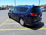 Used 2020 Chrysler Voyager Lxi image 3