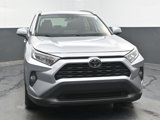 Used 2020 Toyota RAV4 XLE image 2