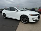 Used 2022 Chevrolet Malibu LT image 2