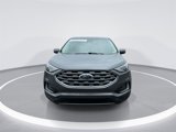 Used 2024 Ford Edge Titanium image 3