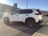 Used 2023 Nissan Rogue S image 4
