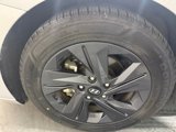 Used 2023 Hyundai Elantra SEL image 3