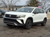 Used 2023 Volkswagen Taos S image 3