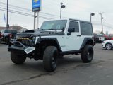 Used 2016 Jeep Wrangler Rubicon w/ Power Convenience Group image 4