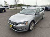 Used 2013 Volkswagen Passat 2.5 SEL Premium image 2