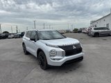 Used 2024 Mitsubishi Outlander FWD image 3