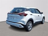New 2025 Nissan Kicks Play S image 4