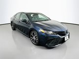 Used 2020 Toyota Camry SE image 3