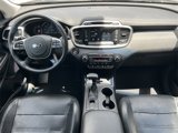 Used 2019 Kia Sorento EX image 2