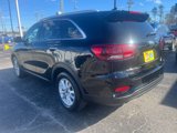 Used 2019 Kia Sorento LX w/ LX Convenience Package image 5