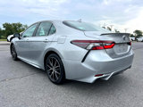 Used 2021 Toyota Camry SE image 4