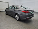 Used 2017 Ford Fusion SE image 5