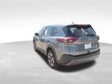 Used 2023 Nissan Rogue SV image 3
