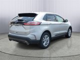 Used 2019 Ford Edge SEL w/ Equipment Group 201A image 3