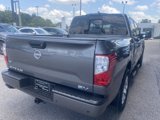 Used 2024 Nissan Titan SV w/ SV Convenience Package image 4