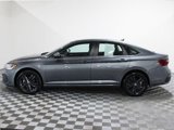 Used 2023 Volkswagen Jetta SE image 3