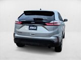 Used 2019 Ford Edge SE image 4
