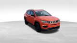 Used 2020 Jeep Compass Sport image 2