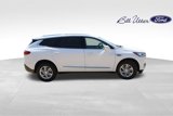 Used 2019 Buick Enclave Essence image 4