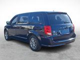 Used 2015 Dodge Grand Caravan SE image 4