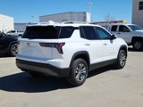 New 2025 Chevrolet Equinox LT w/ Convenience Package II image 3