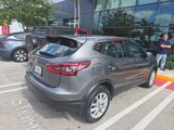Used 2021 Nissan Rogue Sport S image 3