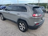 Used 2019 Jeep Cherokee Limited w/ Luxury Group image 3