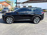 Used 2021 Nissan Rogue SV image 2