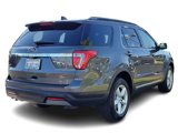 Used 2019 Ford Explorer XLT image 3