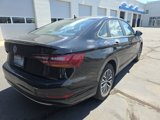 Used 2019 Volkswagen Jetta SE image 3