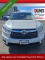 Used 2016 Toyota Highlander XLE image 3