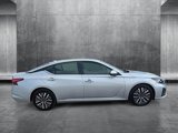 Used 2023 Nissan Altima 2.5 SV image 4