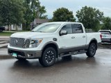 Used 2017 Nissan Titan Platinum Reserve image 4