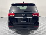 Used 2017 Kia Sedona LX w/ LX Essentials Premium Package image 6