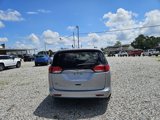 Used 2020 Chrysler Voyager Lxi image 5