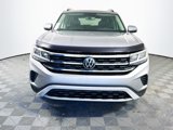 Used 2021 Volkswagen Atlas SE w/ Panoramic Sunroof Package image 2