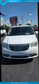 Used 2014 Chrysler Town & Country Touring image 4