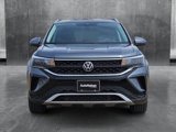 Used 2024 Volkswagen Taos SE image 2