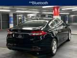 Used 2018 Ford Fusion SE w/ Fusion SE Technology Package image 5