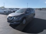 Used 2018 Nissan Rogue S image 2